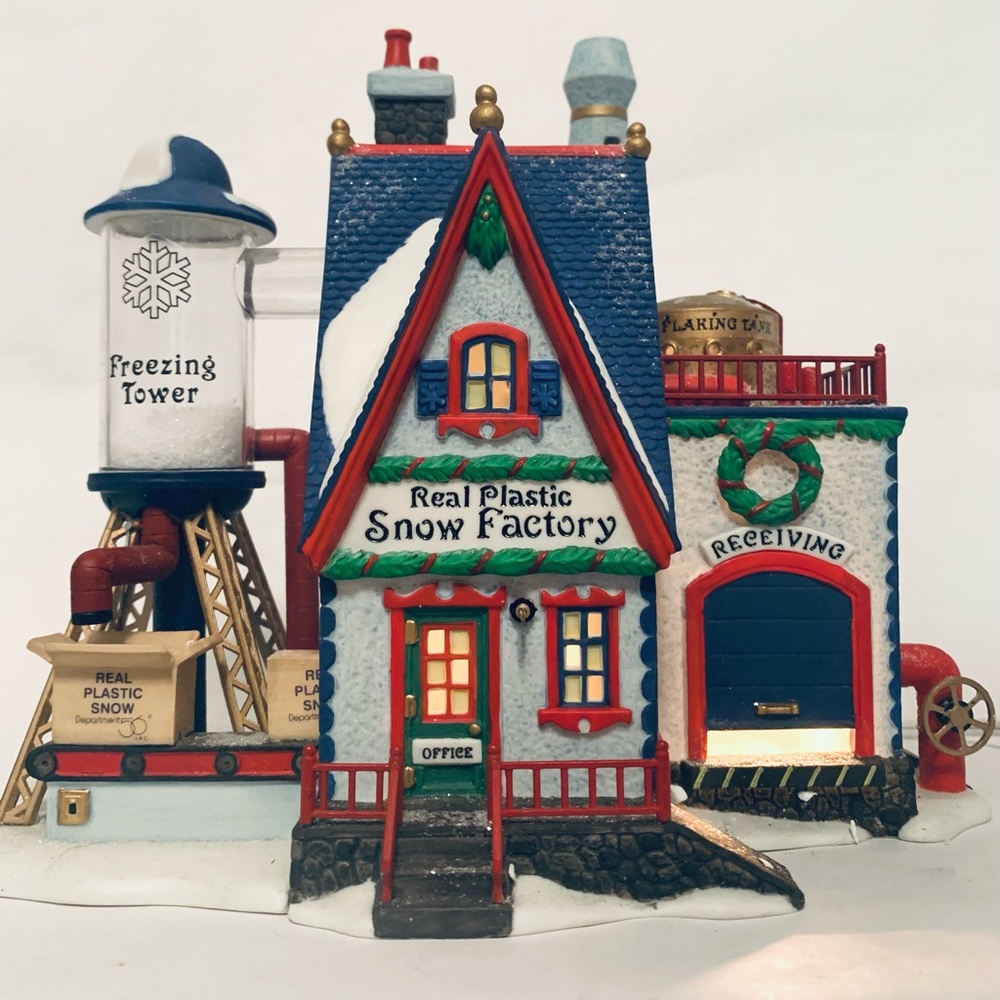 DEPT 56 North Pole Series Real Plastic Snow Factory ( Retired 2001) Christmas